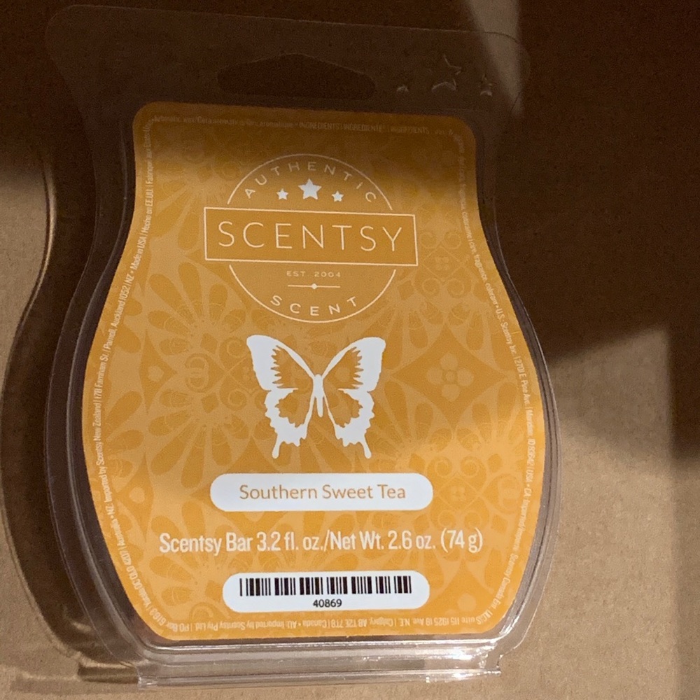 Scentsy wax melts